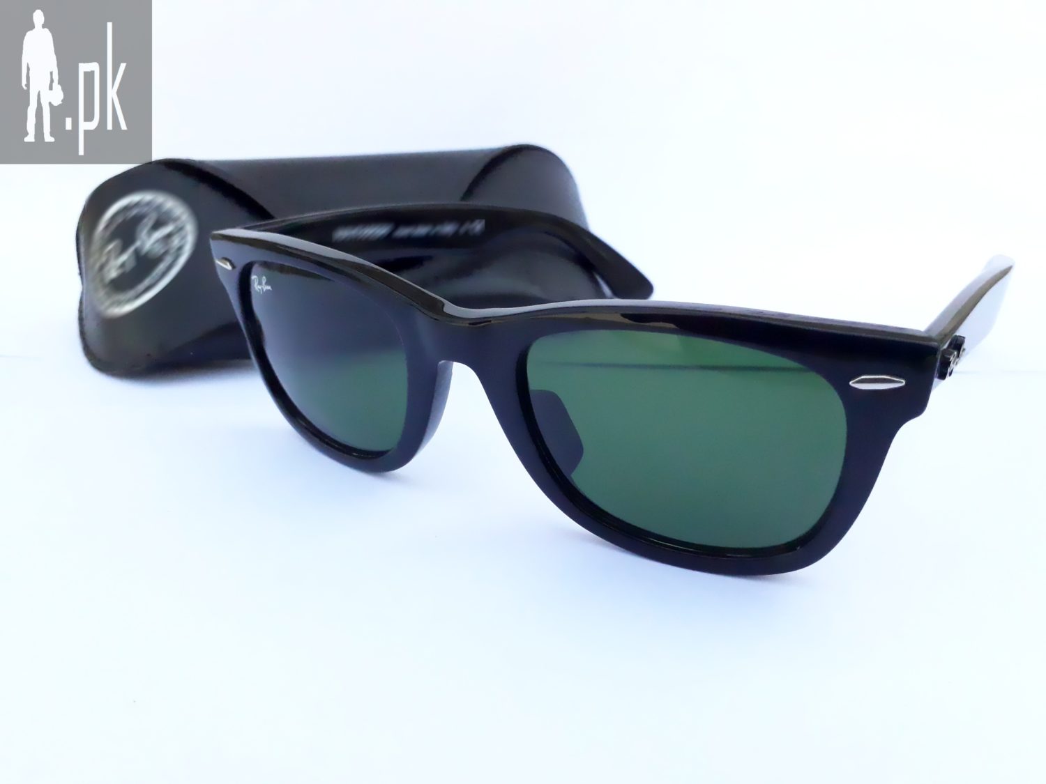 Ray Ban Wayfarer 2140 – Sharp Shooters